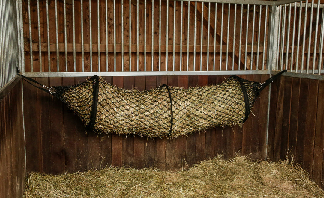 Hay net / Slowfeed Tunnel-shaped